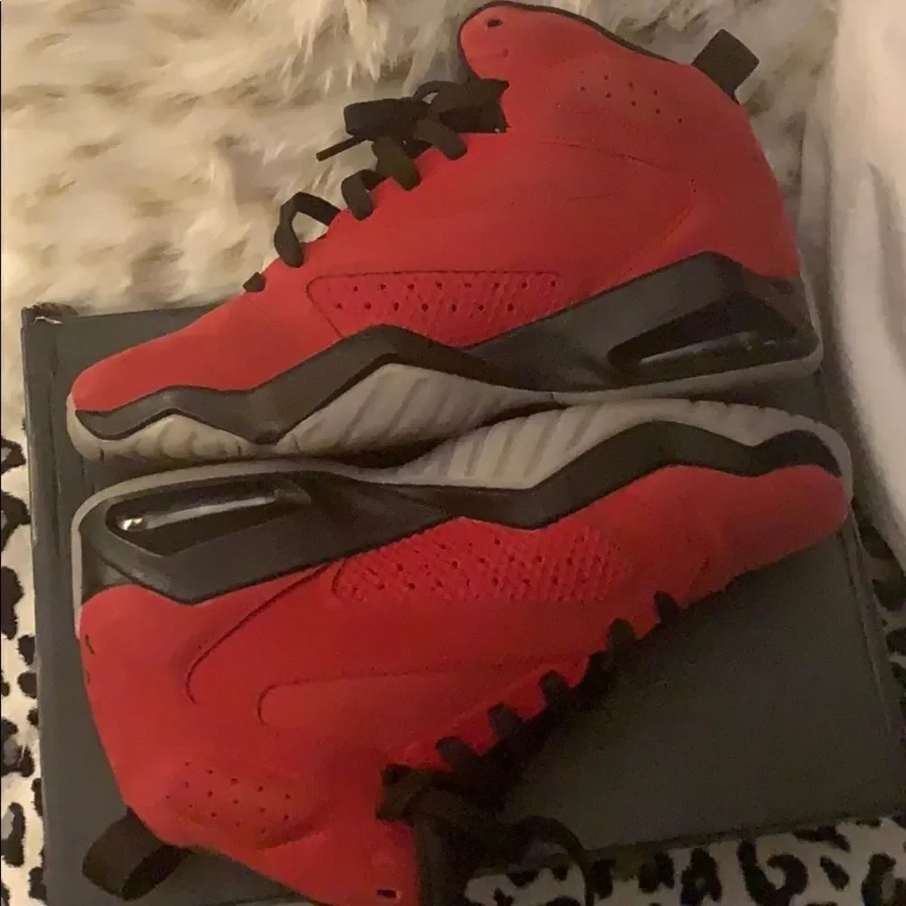 Air jordan 13 retro black university red‎